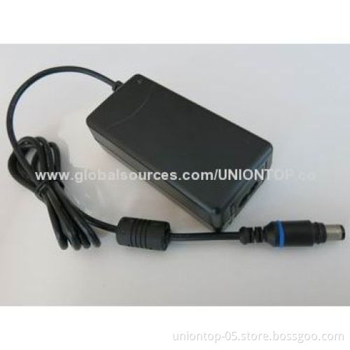 19V 2.15A 40W AC Adapter With CE FCC UL GS CB C-tick Certification